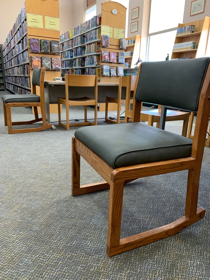 Iola Public Library